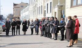 Tylos minutė prie Klaipėdos savivaldybės