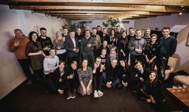 Klaipėdos delfinariume -  "Delfinai ir žvaigždės"