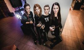 Klaipėdos delfinariume -  "Delfinai ir žvaigždės"