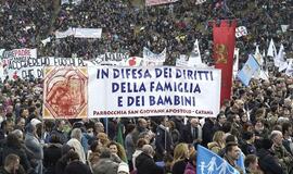 Viltis miršta paskutinė (2)