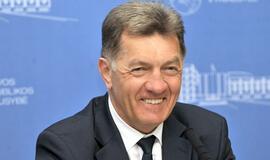 VMI informacijoje apie sąskaitas Šveicarijos banke nėra Algirdo Butkevičiaus ir Kęsto Komskio pavardžių