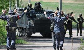 Vyks karinės pratybos, prašoma laikytis nurodymų