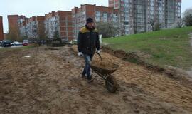 Takelio dėjimo talka Vaidaugų gatvėje