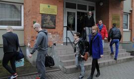 Tarnybą pradeda pirmieji šauktiniai