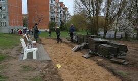 Takelio dėjimo talka Vaidaugų gatvėje