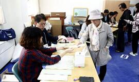 Pietų Korėjoje vyksta parlamento rinkimai