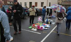 Pritrūko ir rakandų, ir pirkėjų