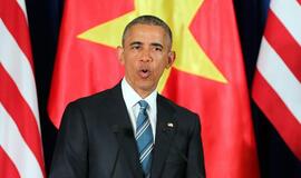 Barakas Obama atšaukė ginklų embargą Vietnamui