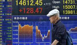 Pasaulio akcijų rinkoms ši savaitė tapo blogiausia nuo pat vasario vidurio