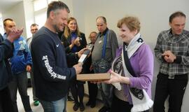 "Dragūno" rankininkai aplankė neįgaliuosius