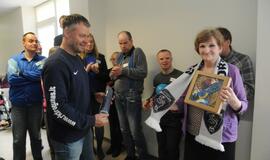 "Dragūno" rankininkai aplankė neįgaliuosius