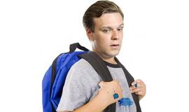 Anūkas pagautas nusirašinėjantis