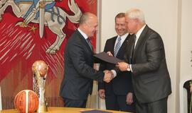 Meras Vytautas Grubliauskas pasveikino "Neptūno" krepšininkus