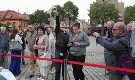 Teatro aikštę papuošė ispanų automobilių paroda