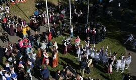 Lietuvos vakarų krašto dainų šventė vasaros estradoje