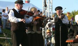 Joninių šventė Jono kalnelyje