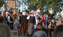 Joninių šventė Jono kalnelyje