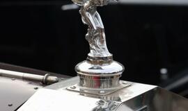 Teatro aikštę papuošė ispanų automobilių paroda