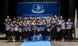 „Iškeptas“ naujas diplomuotų jūrininkų desantas