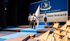 „Iškeptas“ naujas diplomuotų jūrininkų desantas