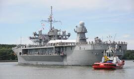 Į Klaipėdą atvyko JAV karinis jūrų laivas USS Mount Whitney