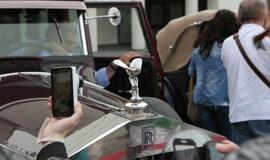 Teatro aikštę papuošė ispanų automobilių paroda