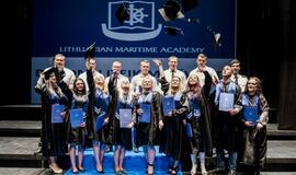 „Iškeptas“ naujas diplomuotų jūrininkų desantas