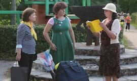 Žaismingai atidaryta stovykla vaikams su negalia