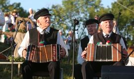 Joninių šventė Jono kalnelyje