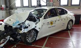 Modelių saugumas: trys naujokai nenuvylė