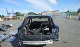 Klaipėdoje sulaikė dalimis išardytą „Porsche Cayenne“