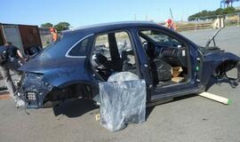 Klaipėdoje sulaikė dalimis išardytą „Porsche Cayenne“