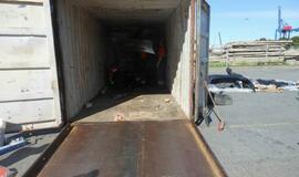 Klaipėdoje sulaikė dalimis išardytą „Porsche Cayenne“