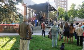 Himno giedojimas ir koncertas