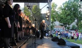 Himno giedojimas ir koncertas