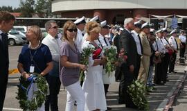 Jūreivių pagerbimas prie "Albatroso"