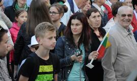 Himno giedojimas ir koncertas