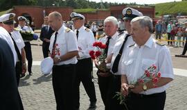 Jūreivių pagerbimas prie "Albatroso"