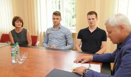 Stalo tenisininkams ir karatistams - mero padėka