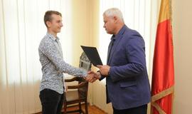 Stalo tenisininkams ir karatistams - mero padėka