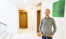 Karolis Janulis surengė parodą namų laiptinėse