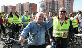 Nuo širdies ligų spruko dviračiais