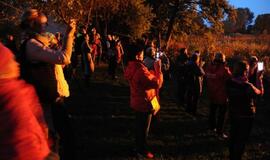 Gintaro įlankoje liepsnojo skulptūros