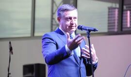 Šalia Klaipėdos sužibo "Mercedes-Benz" žvaigždė