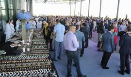 Šalia Klaipėdos sužibo "Mercedes-Benz" žvaigždė