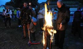 Gintaro įlankoje liepsnojo skulptūros