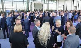 Šalia Klaipėdos sužibo "Mercedes-Benz" žvaigždė