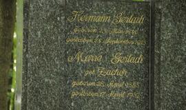 Gerlachų šeimos paminklas grįžo į Skulptūrų parką