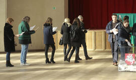 Iš anksto antrame ture balsavo beveik 6 proc. rinkėjų