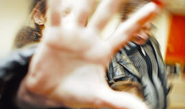 Girtas teisėjas Kretingoje sumušė moterį